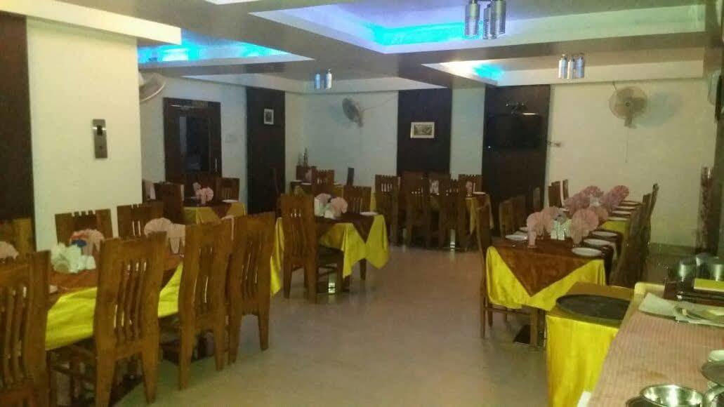 Hotel Seetal Каттак Экстерьер фото