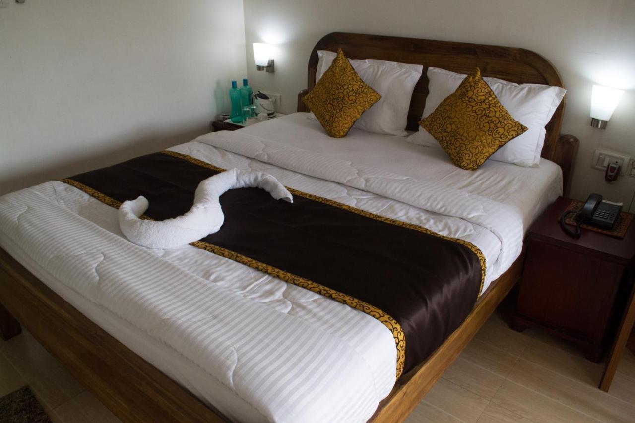 Hotel Seetal Каттак Экстерьер фото